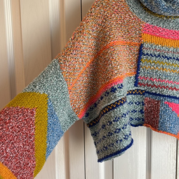 Free People Bring It On Cropped Turtleneck Sweater Size Medium - Picture 6 of 10